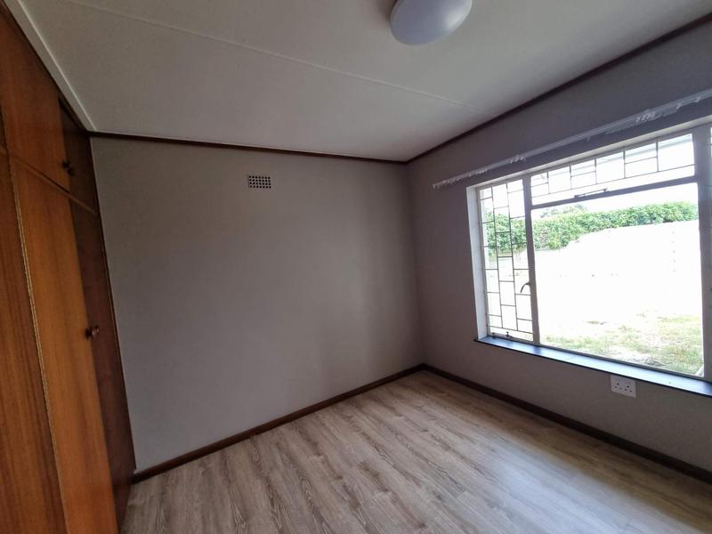5 Bedroom Property for Sale in De Kuilen Western Cape